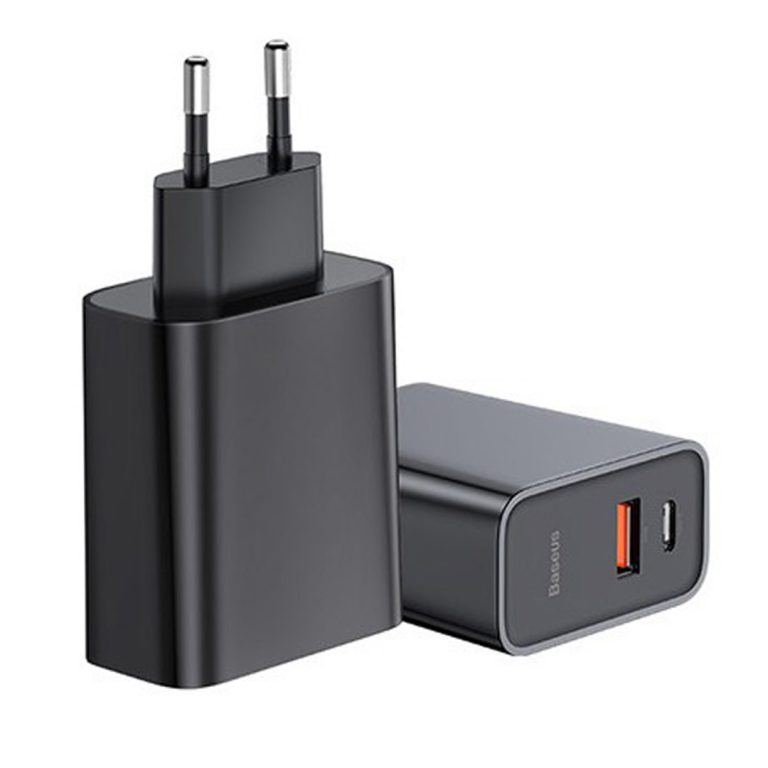 Adaptor universal – Quick Charger USB Type-C Adapter ne shitje