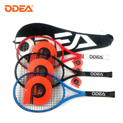 Raketa tennisi odea